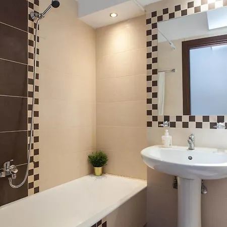 Apartment Bright 1 Bd In Ampelokipoi With Balcony *
