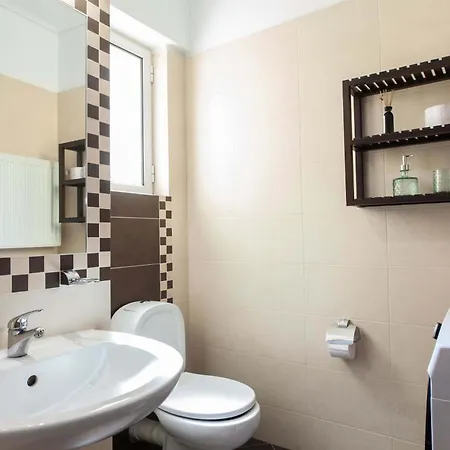 Apartment Bright 1 Bd In Ampelokipoi With Balcony