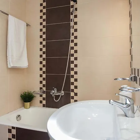 Bright 1 Bd In Ampelokipoi With Balcony