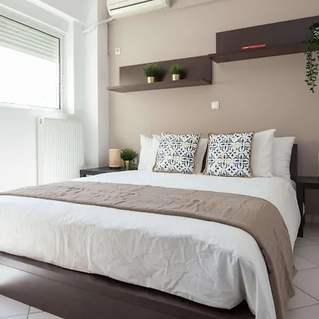 Apartment Bright 1 Bd In Ampelokipoi With Balcony